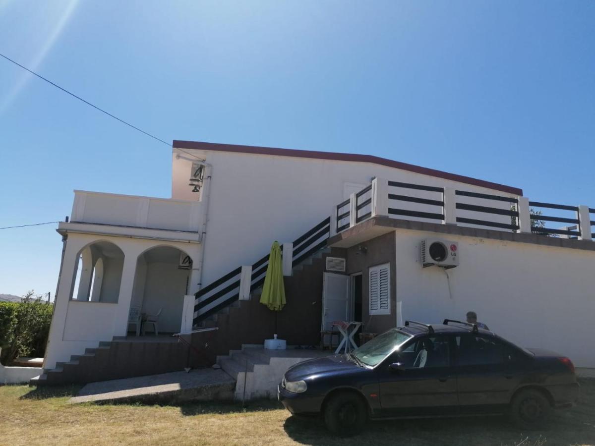 Apartmani Volaric Pag Pag Town Exterior photo